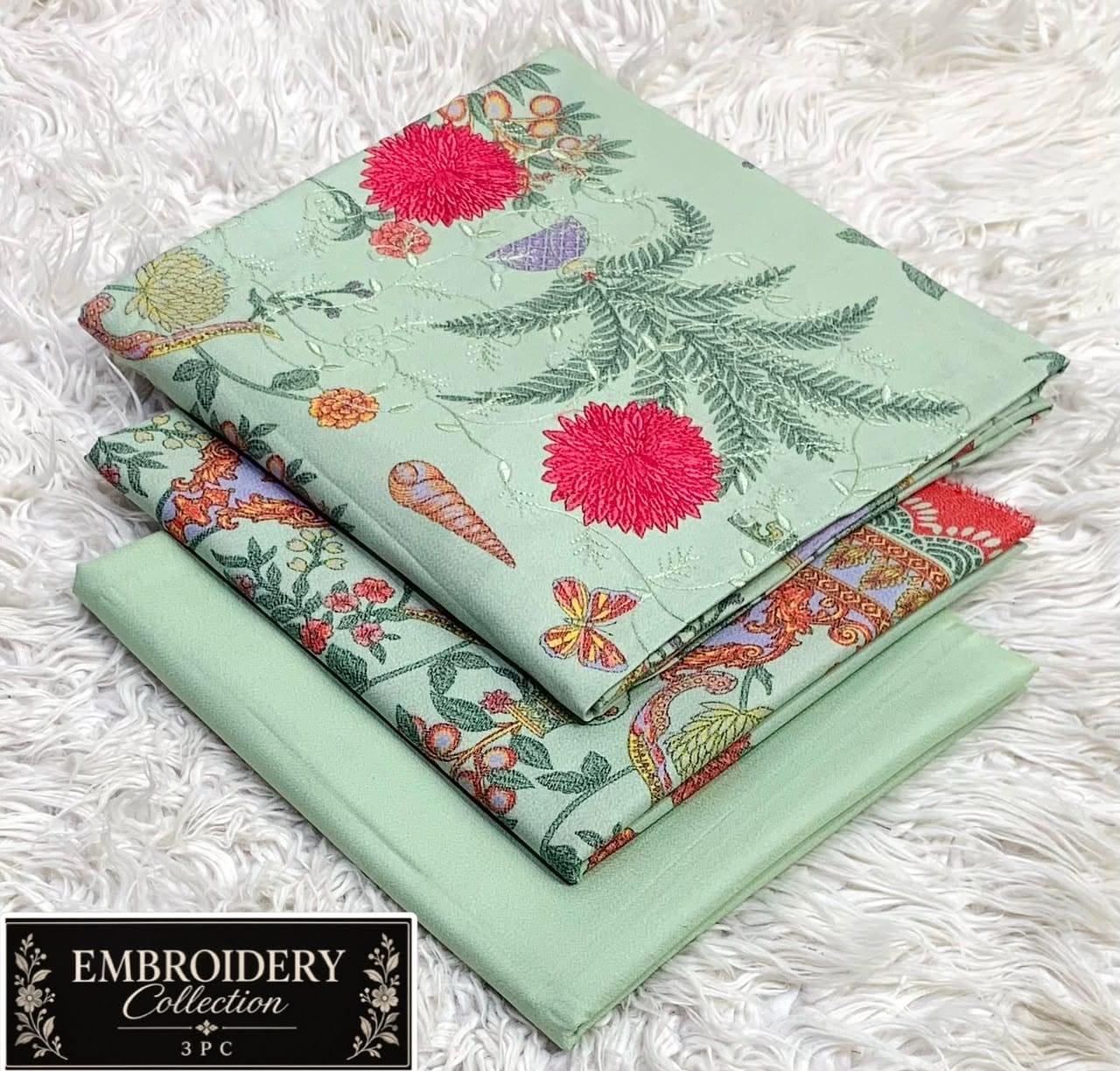 Maria•B Dhank neck Embroidery 3pc 