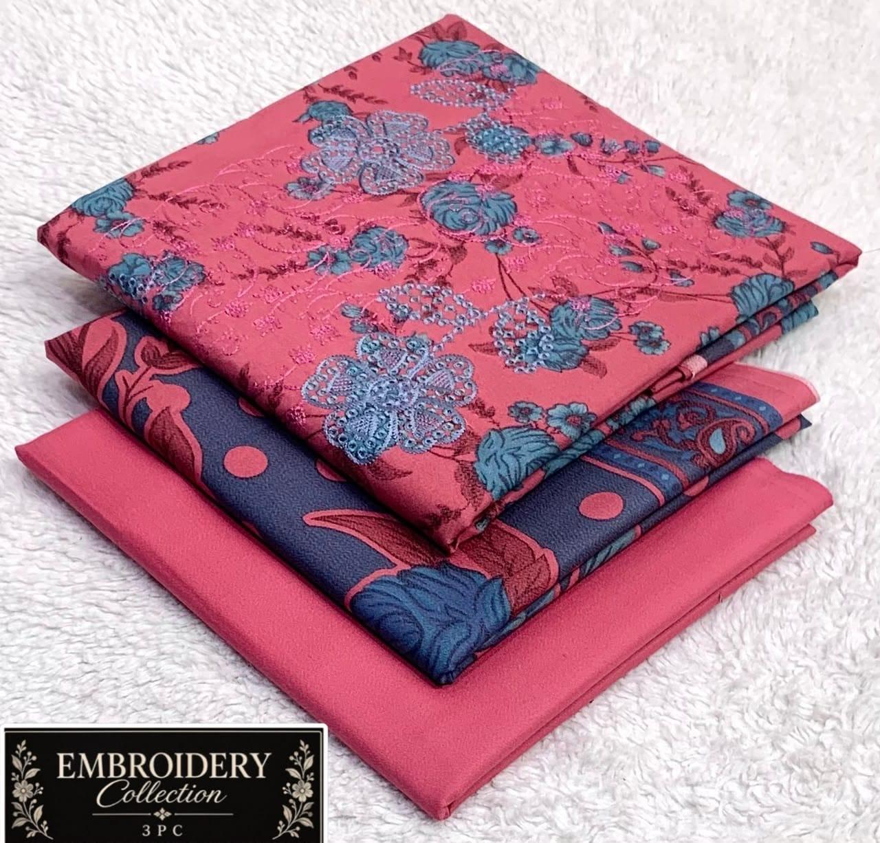 Maria•B Dhank neck Embroidery 3pc 